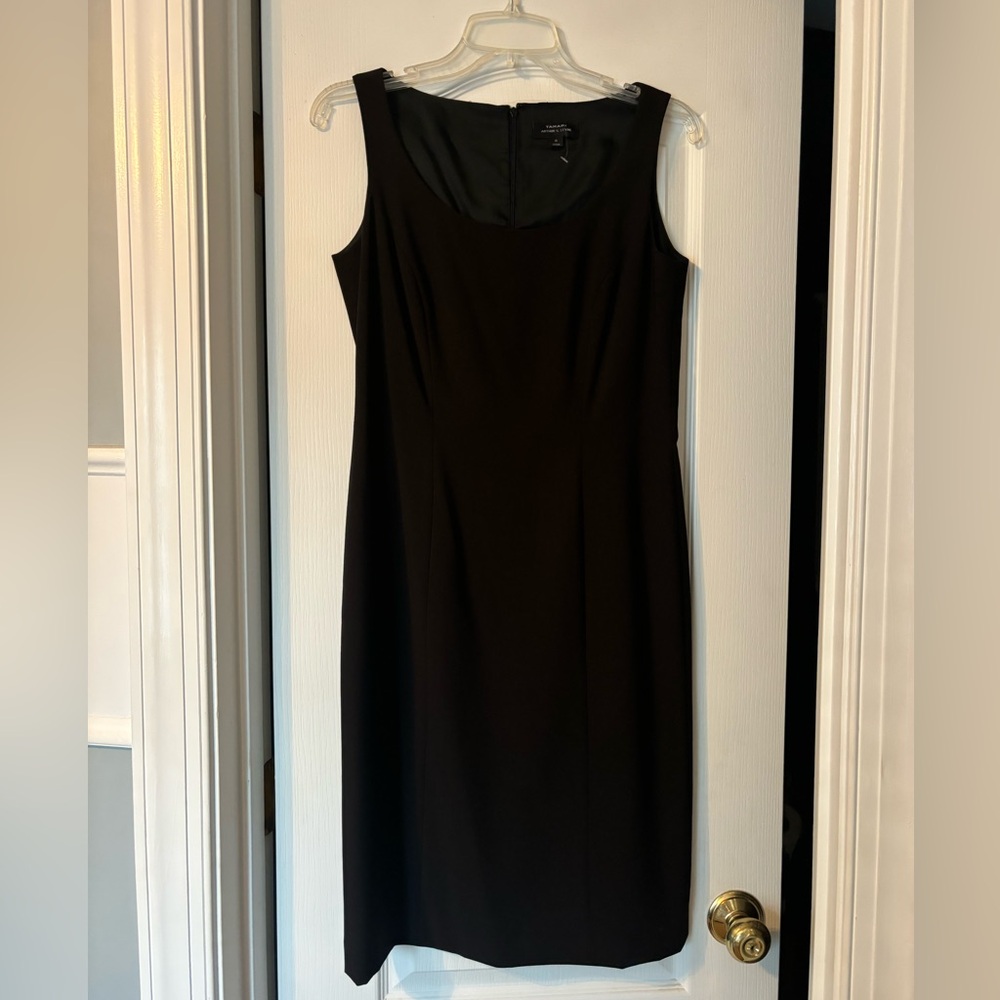 Tahari Black Sleeveless Dress